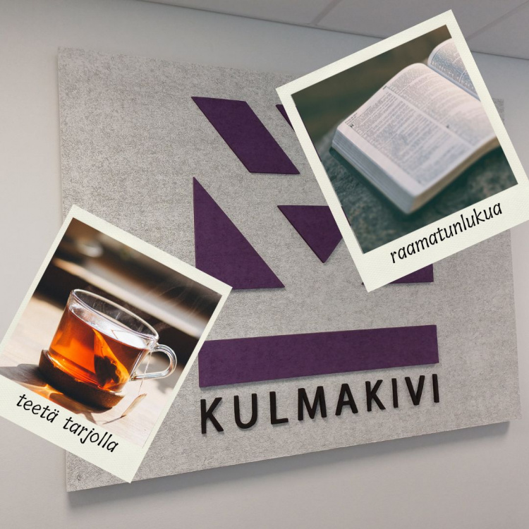 Raamattupiiri Raamattu ja teekuppi
